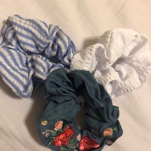 3 Blue and White Scrunchies